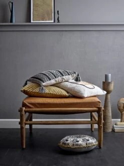 Bloomingville Aysia Kruk Leer- Naturel 17 Bloomingville Aysia Kruk Leer- Naturel -Bloomingville Deco Verkoop bloomingville aysia kruk leer naturel 8